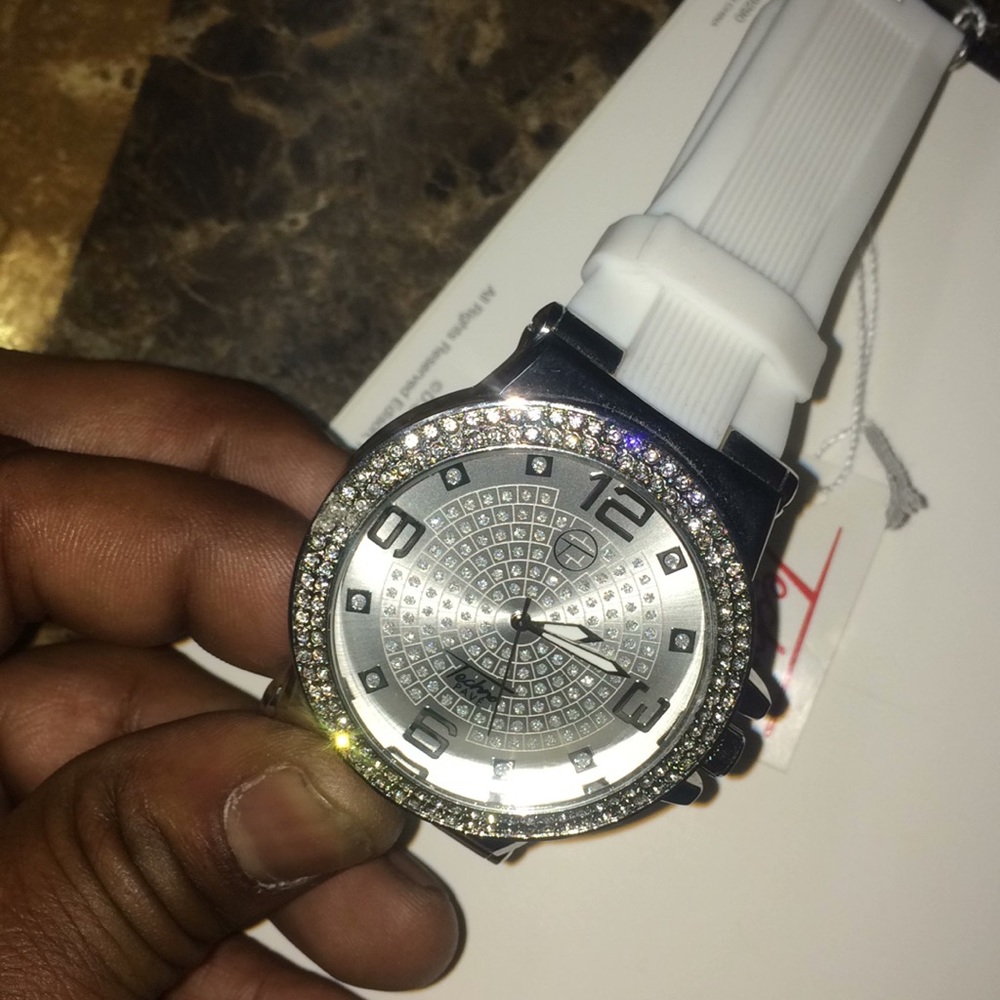 Watches - Picture 5 of 8
